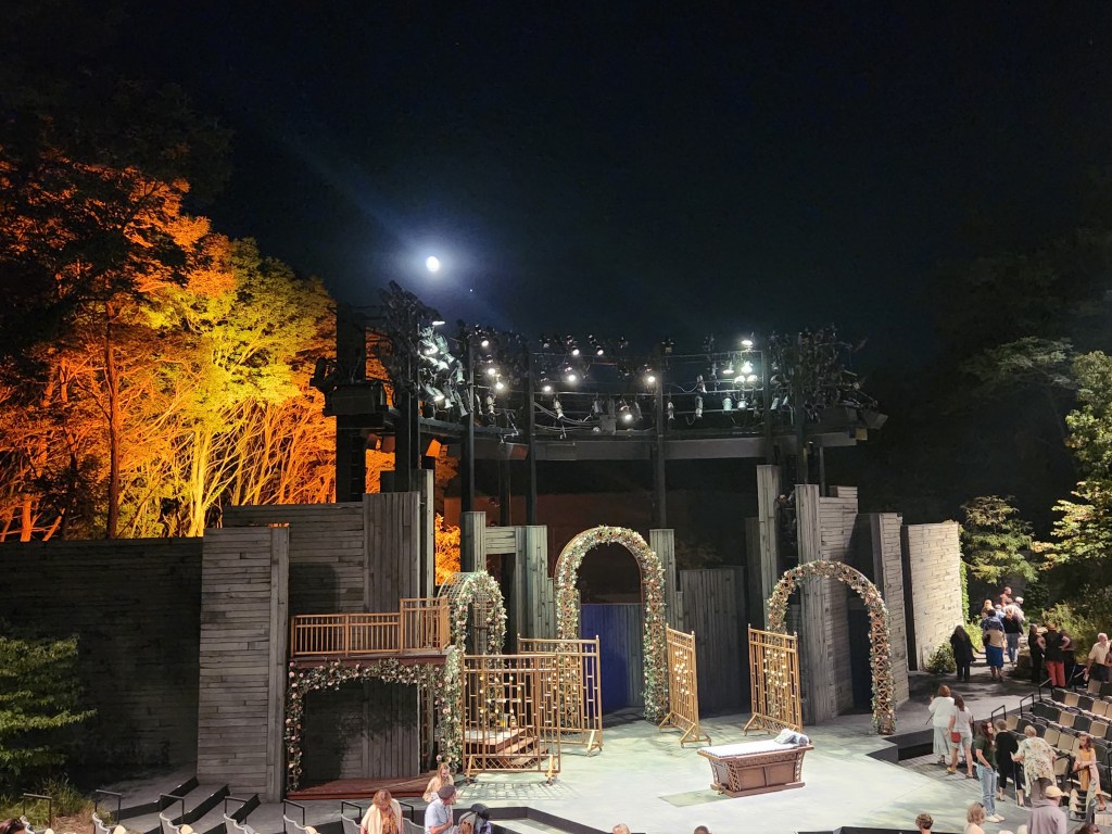 Live Theatre with Hearing Loss: A Success Story at American Players&nbsp;Theatre